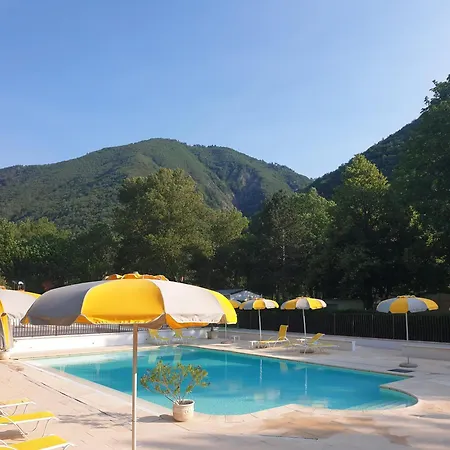 Les Eaux Chaudes Camping Digne-les-Bains