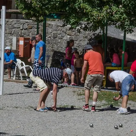 Camping Les Eaux Chaudes Digne-les-Bains